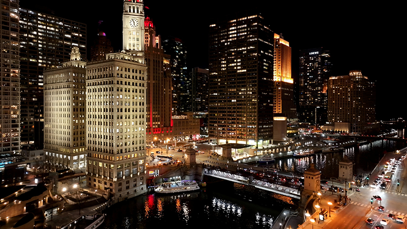 night in downtown chicago